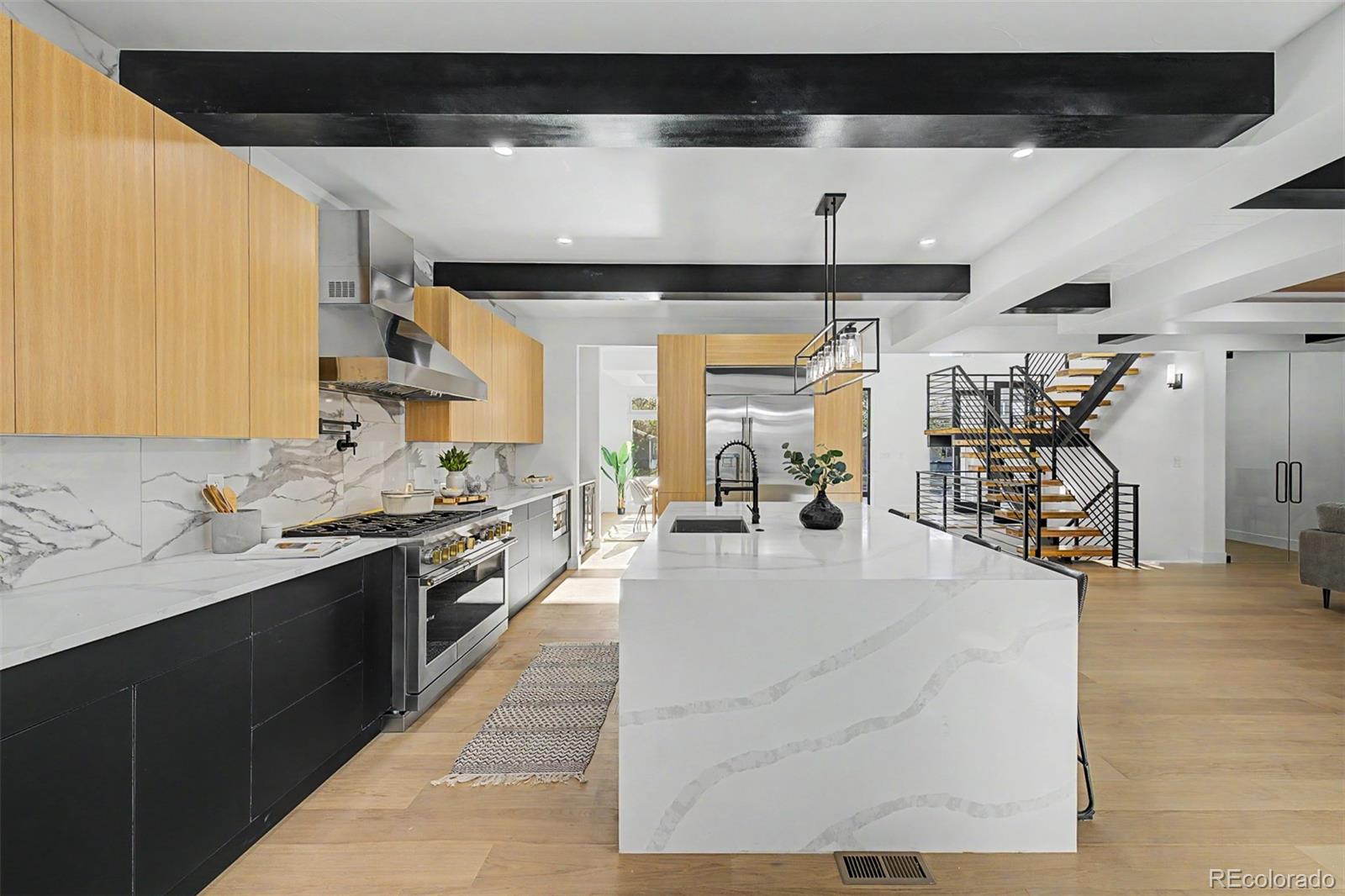 2710 S Gilpin Street