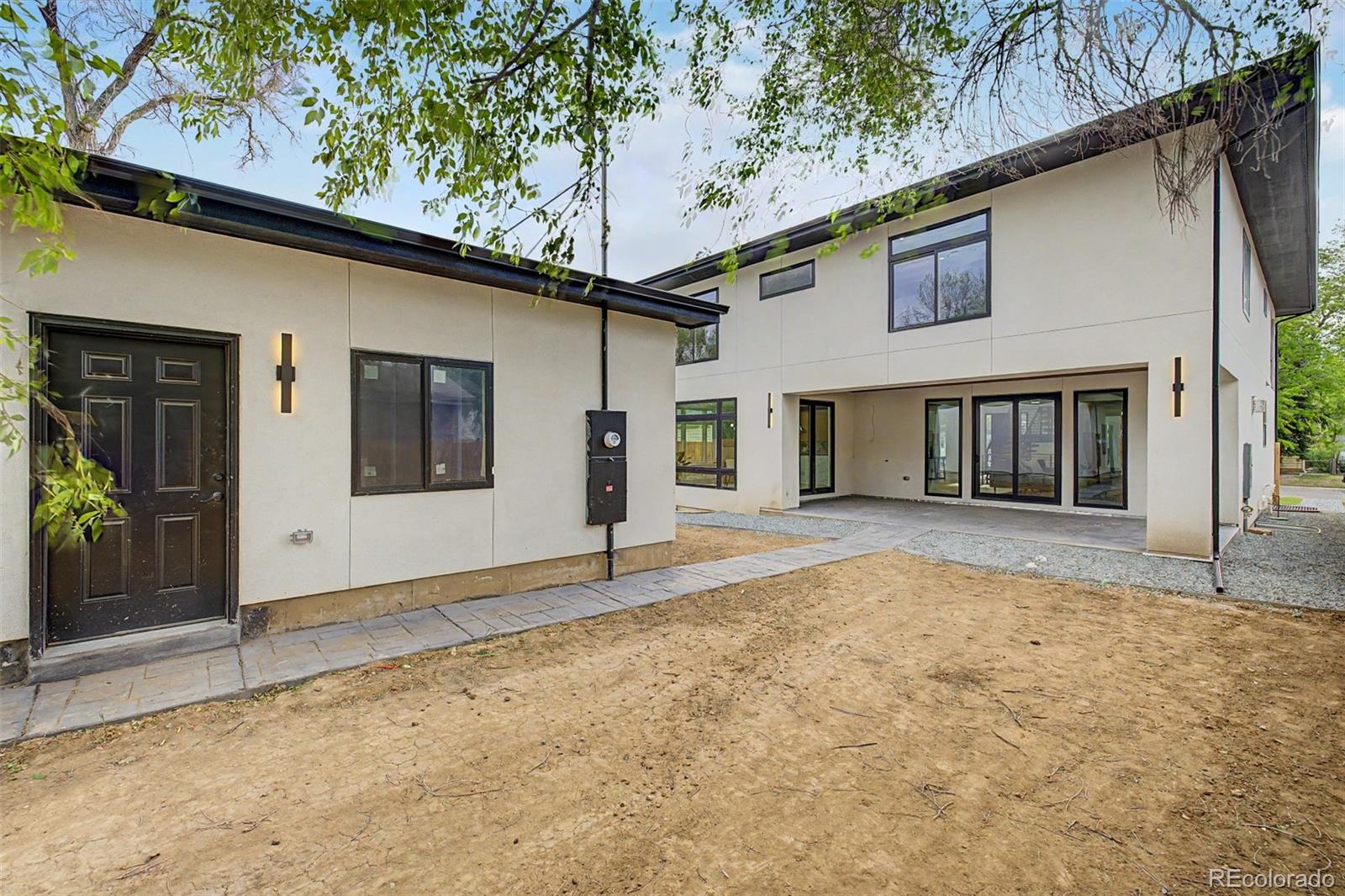 2710 S Gilpin Street