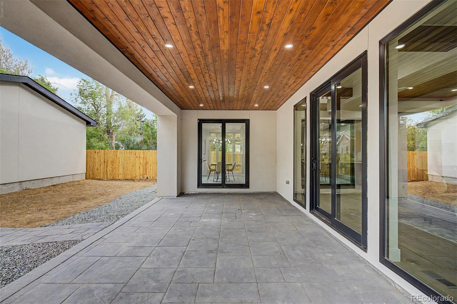 2710 S Gilpin Street