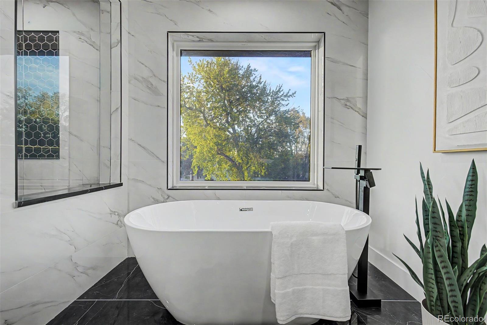 2710 S Gilpin Street