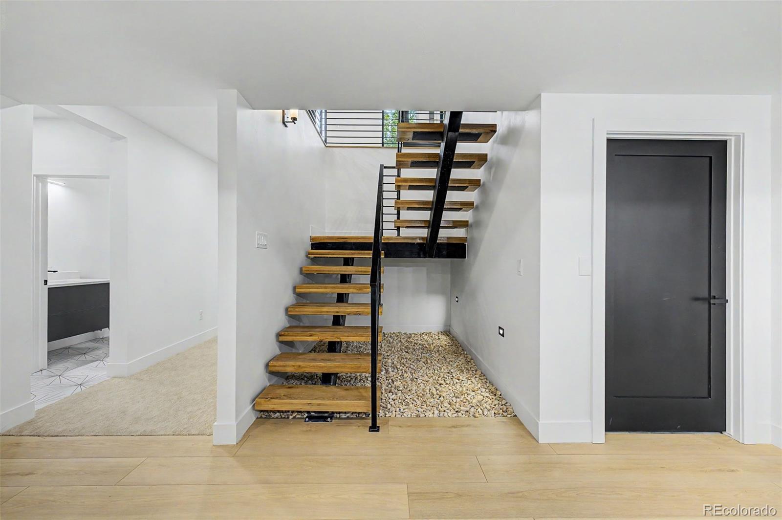 2710 S Gilpin Street