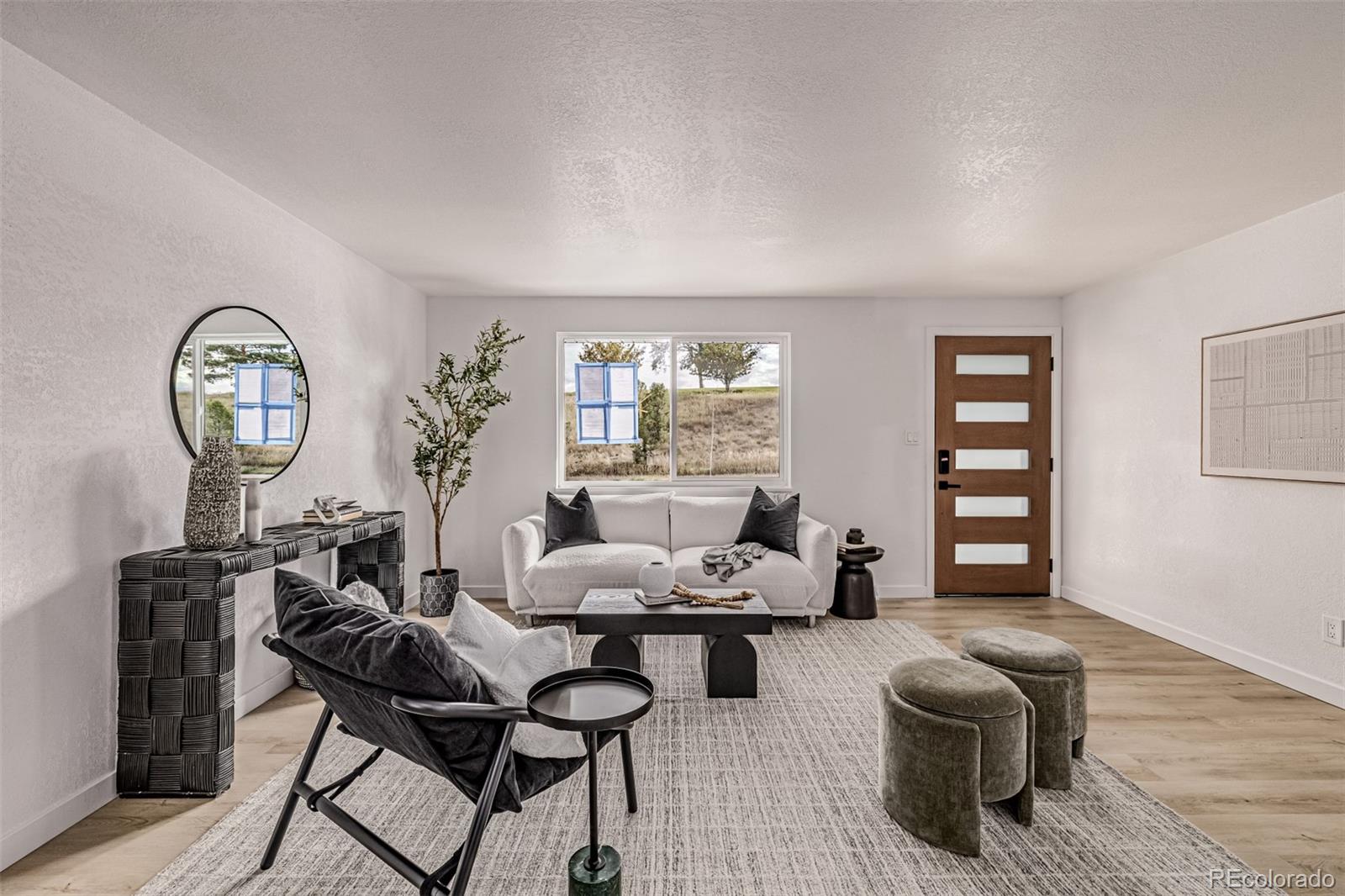 3831 W Rutgers Place