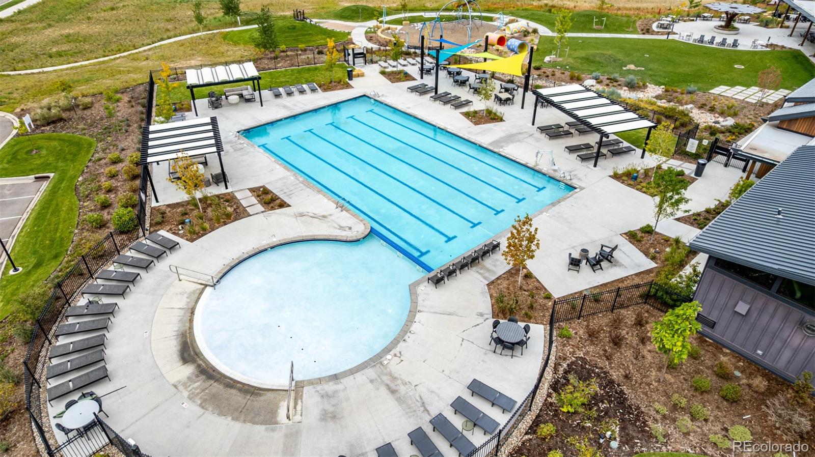 11238 Golden Hour Avenue