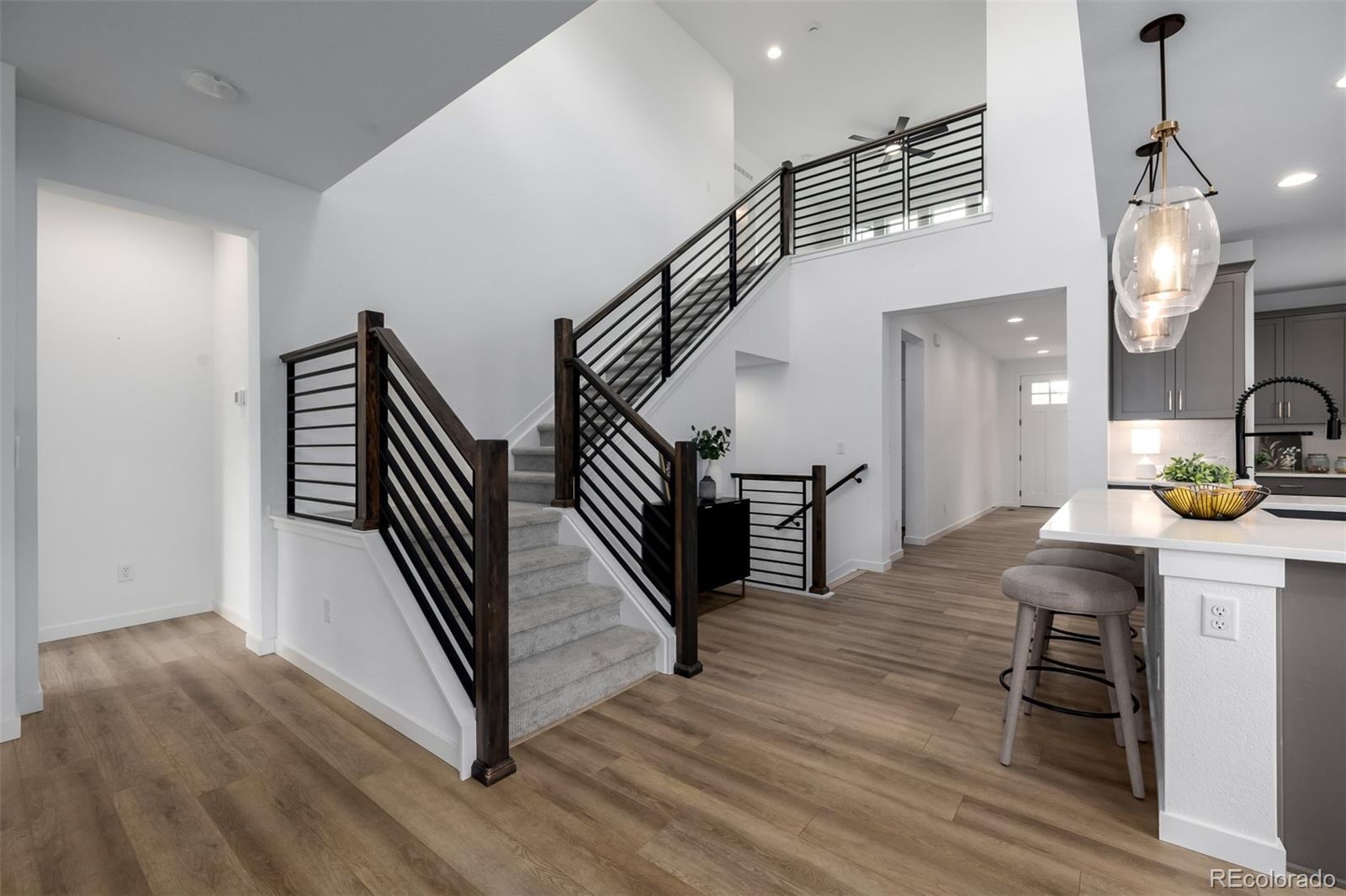 11238 Golden Hour Avenue