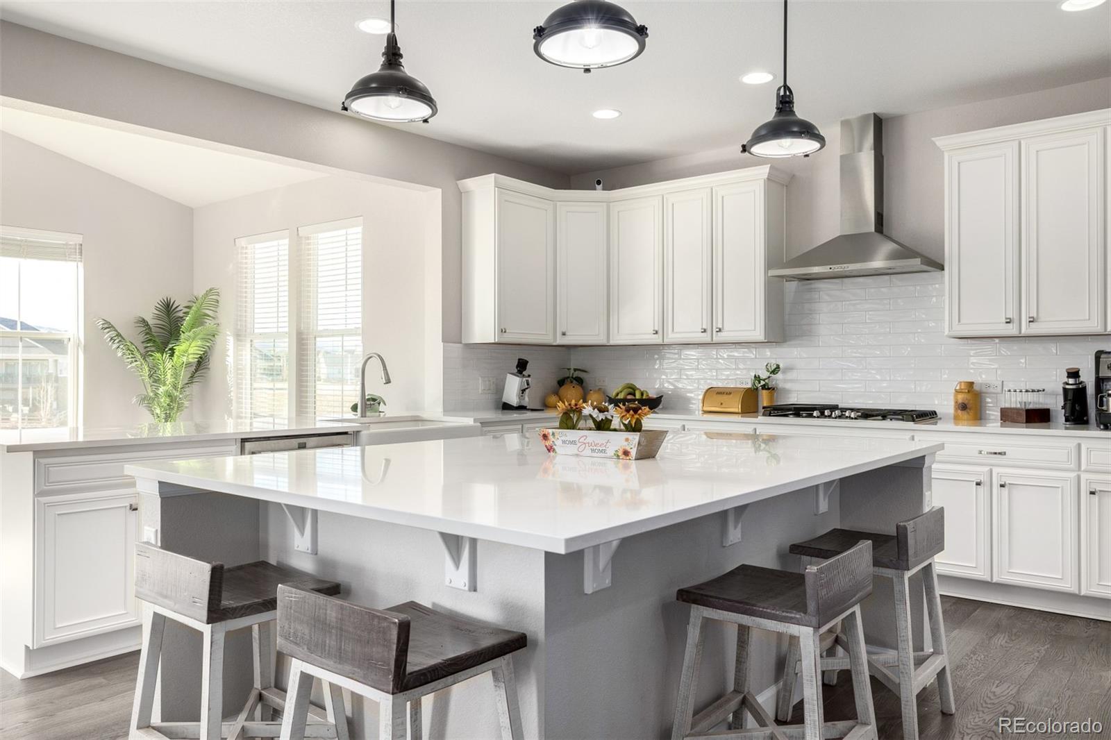 9021 Swan River-R Street