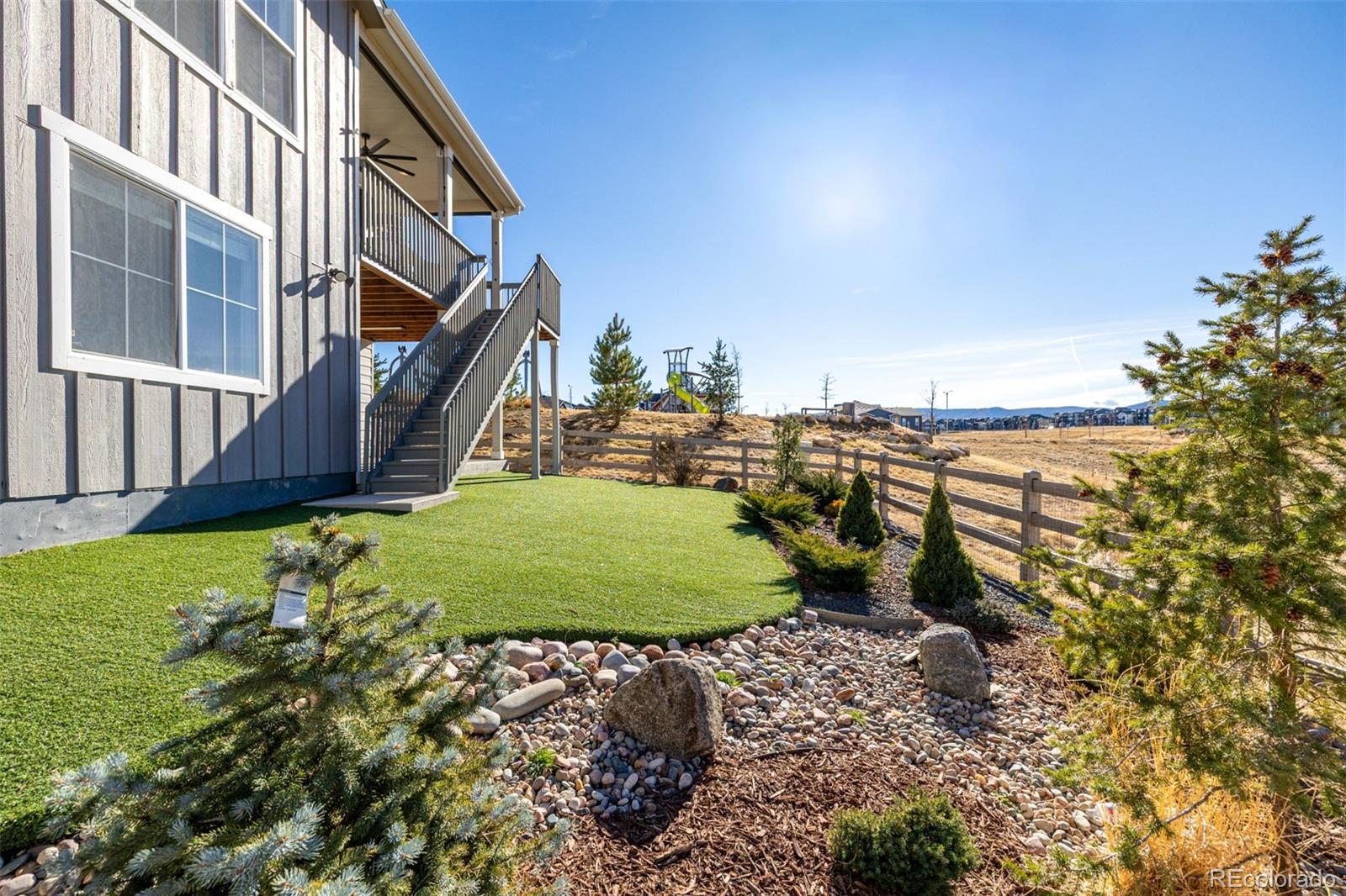 9021 Swan River-R Street