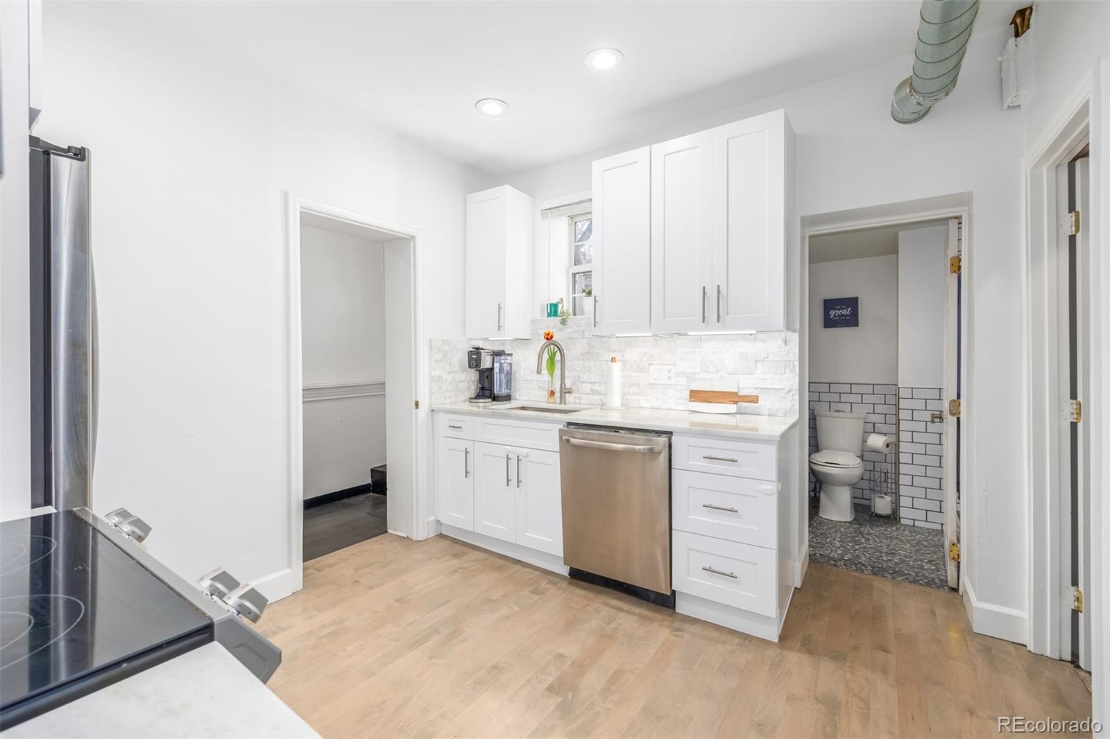 3635 Navajo Street