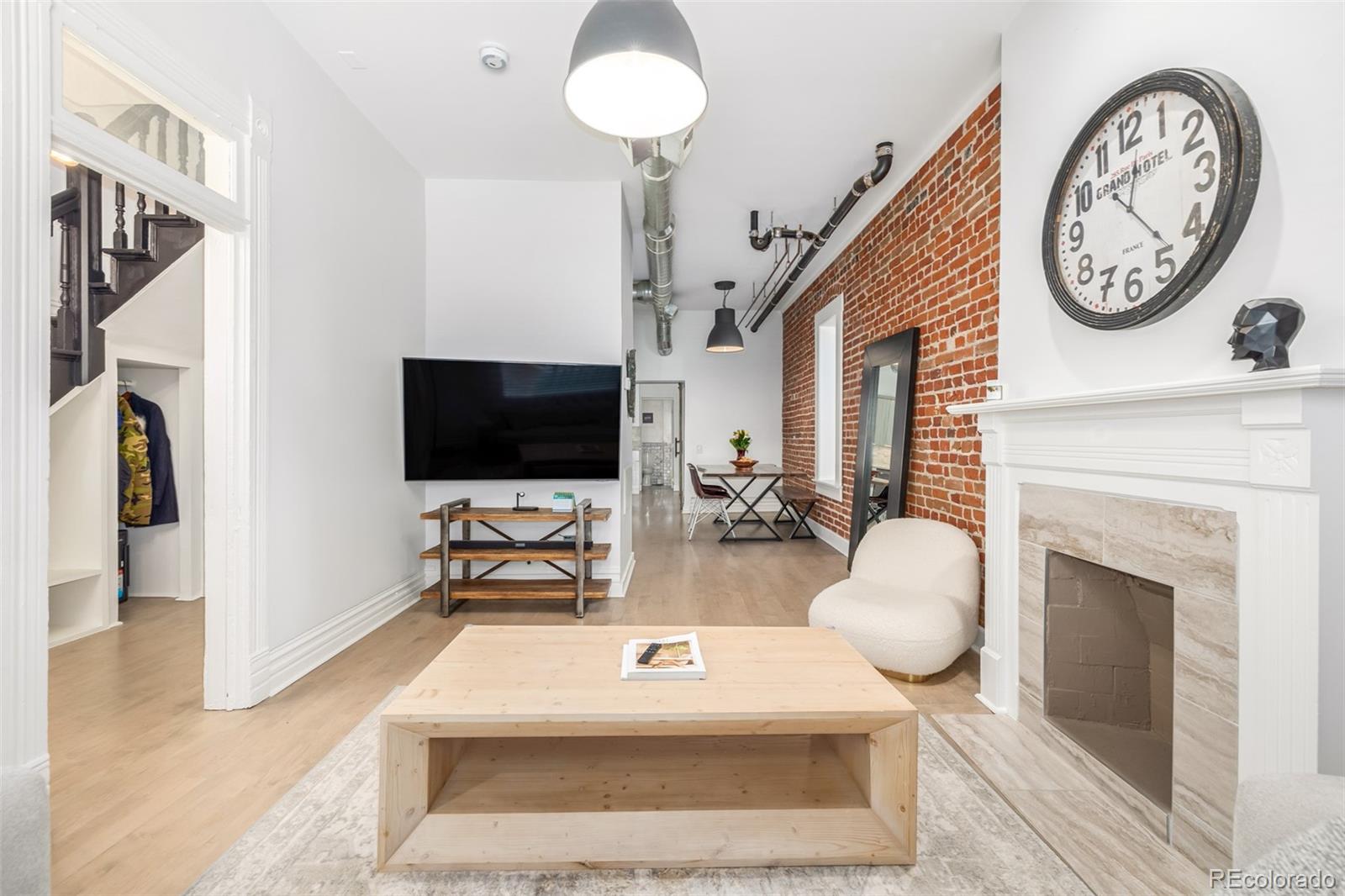 3635 Navajo Street