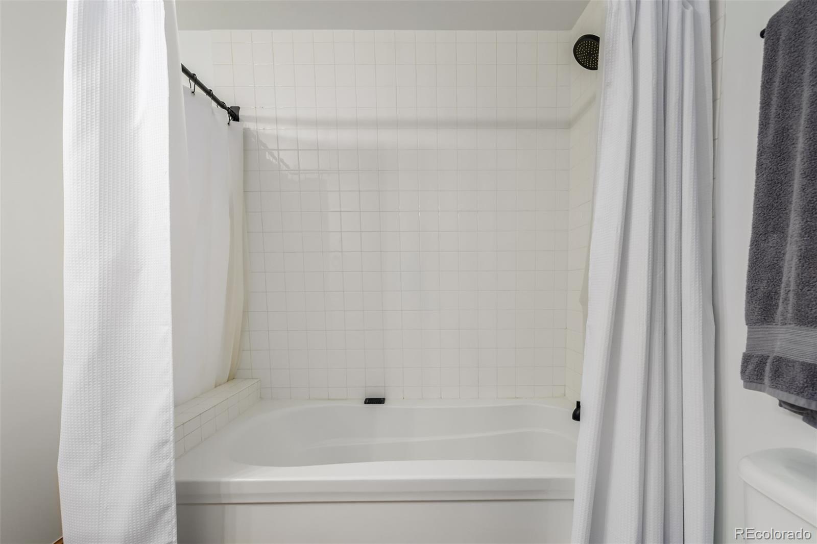 2955 Inca Street Unit: 4K