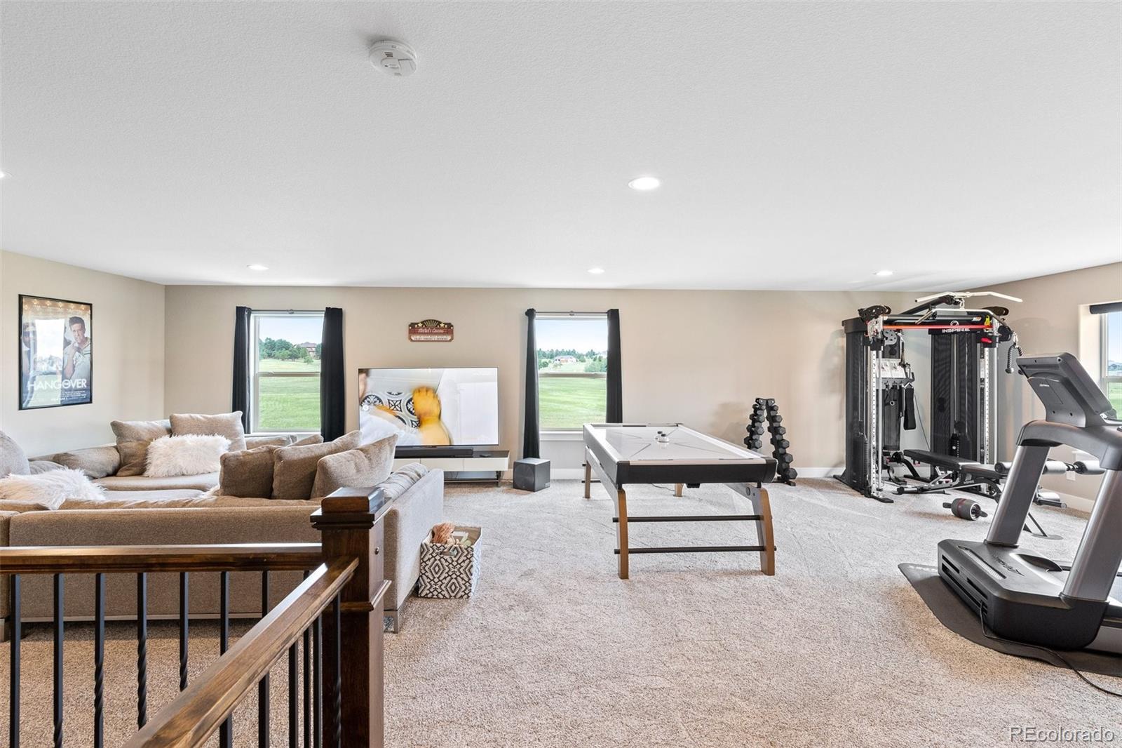 960 E Trumpeters Court