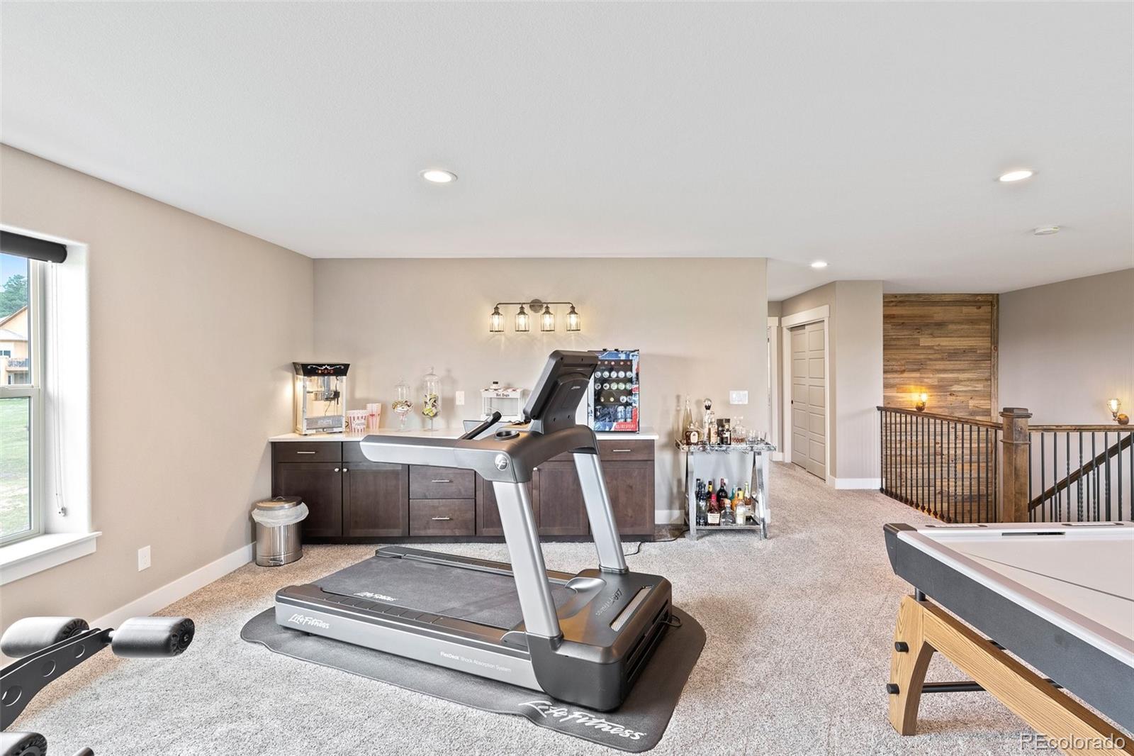 960 E Trumpeters Court