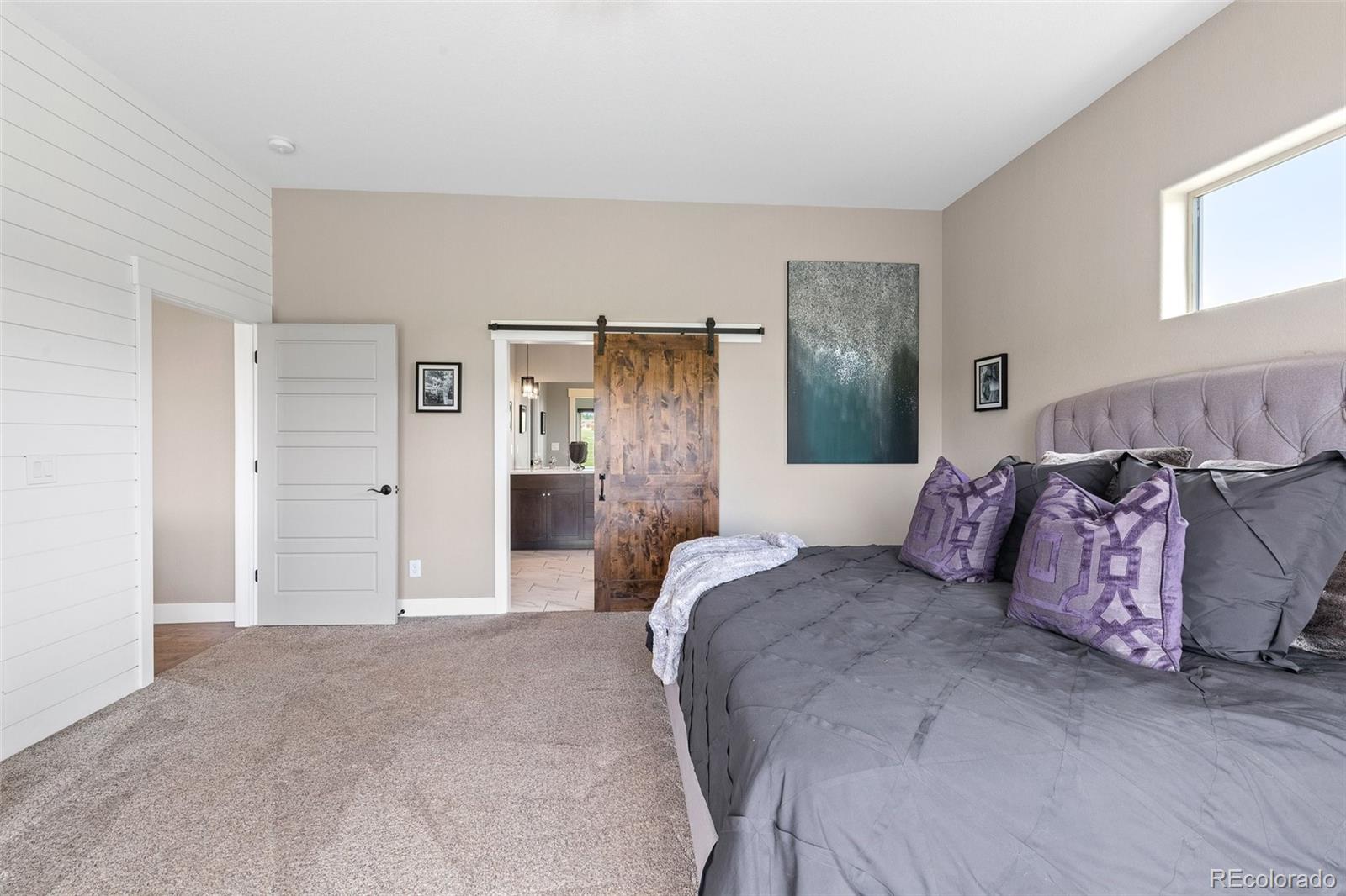 960 E Trumpeters Court