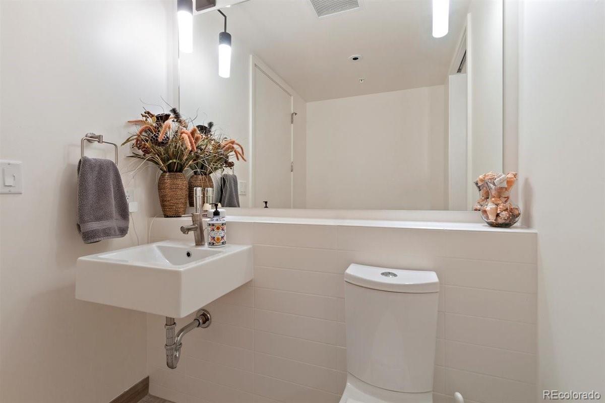 1750 Wewatta Street Unit: 1538