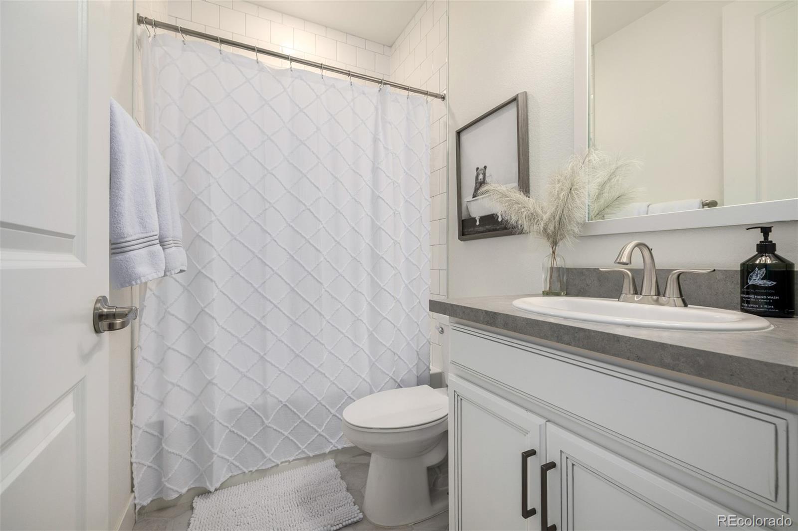 8863 Fraser River Loop