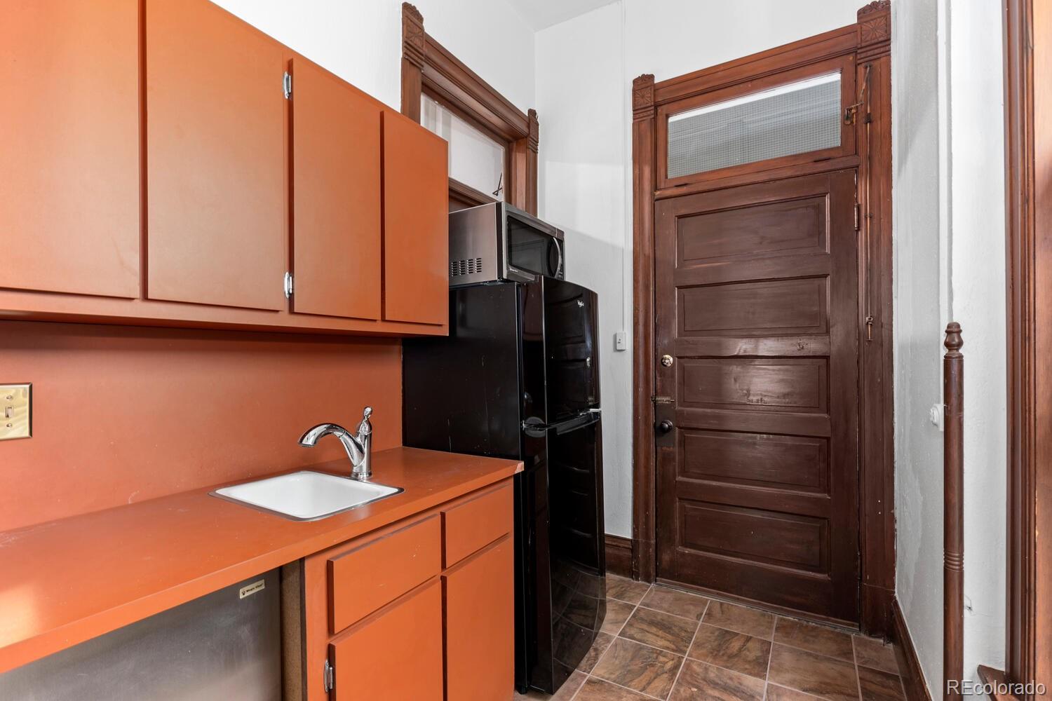 1650 N Pennsylvania Street