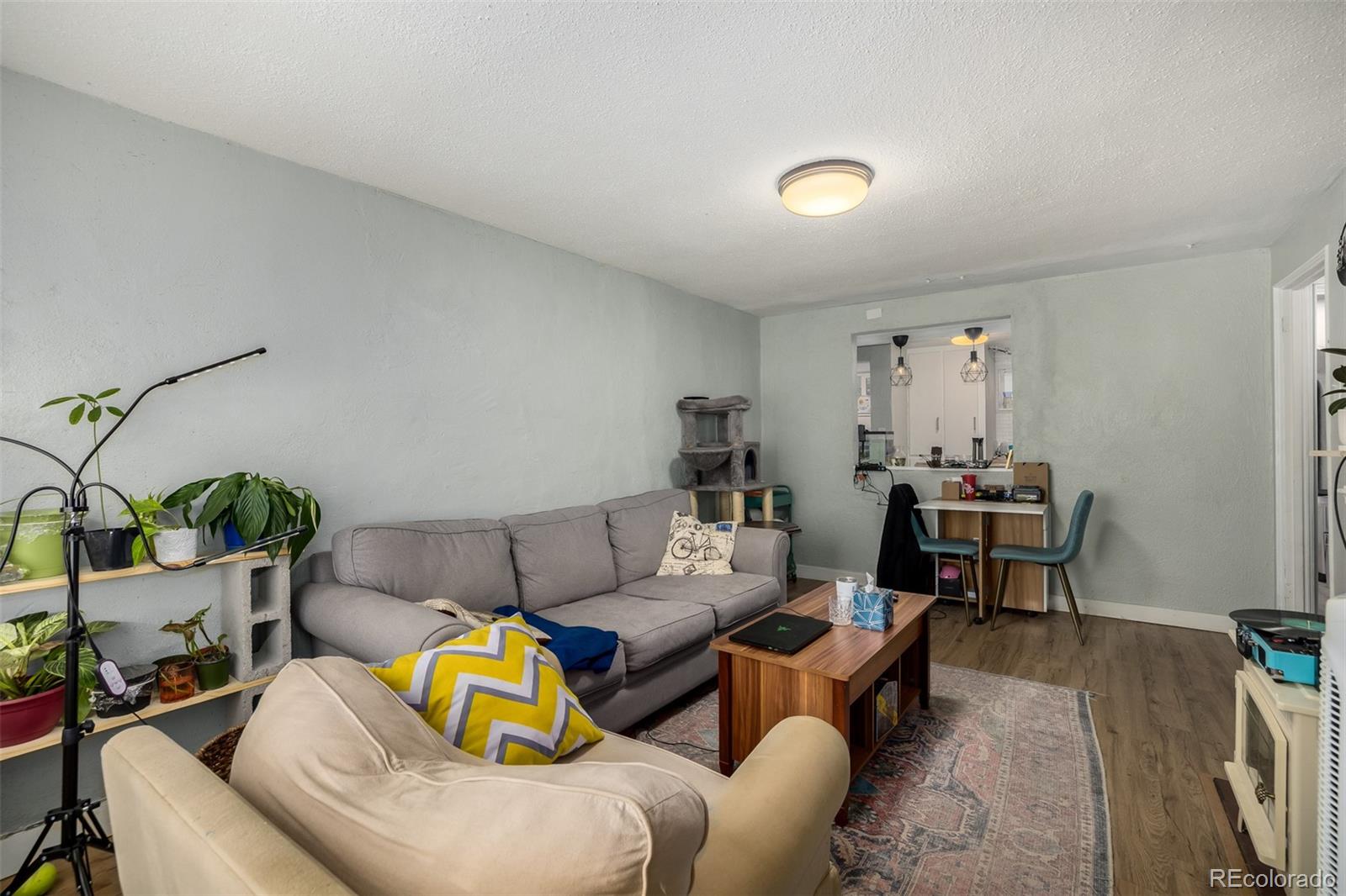 2808 W Bayaud Avenue