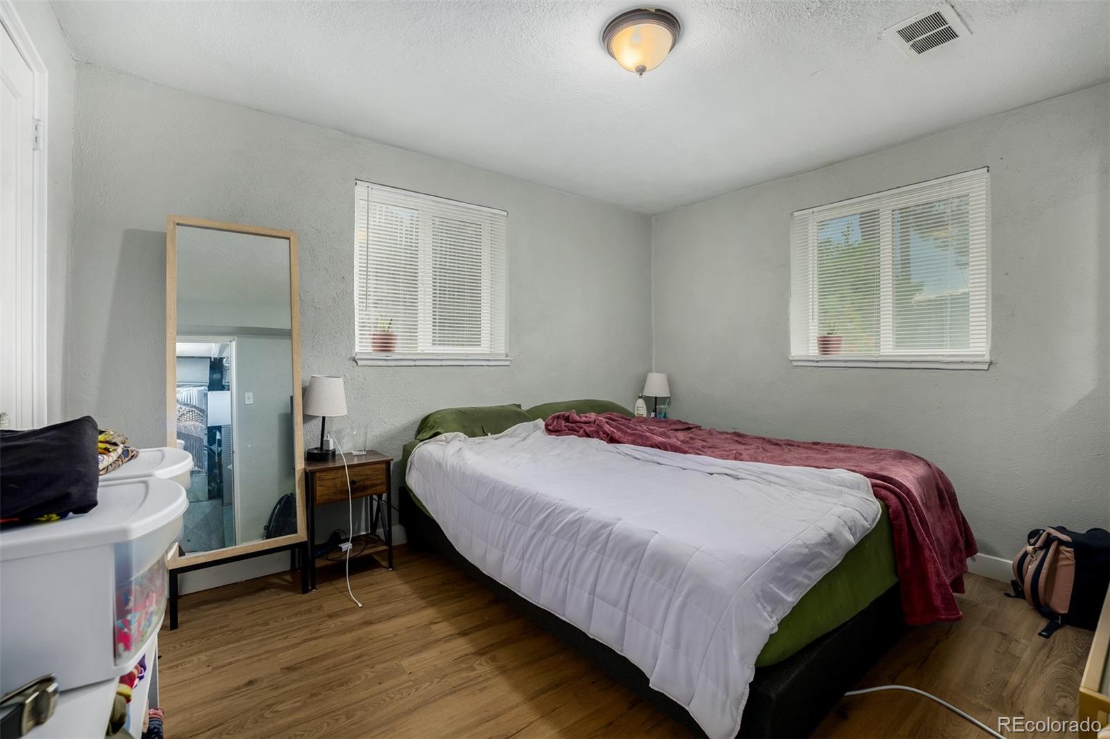 2808 W Bayaud Avenue