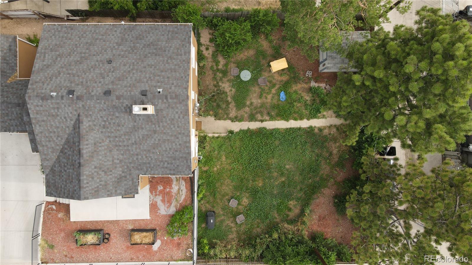 2808 W Bayaud Avenue