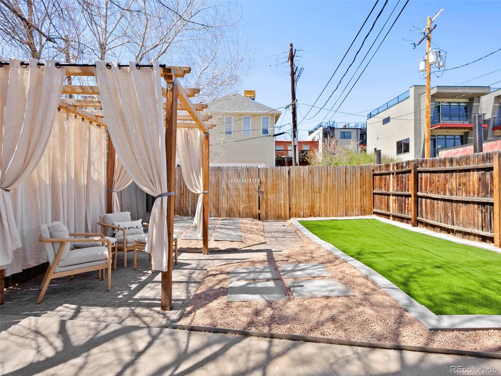 3635 Navajo Street