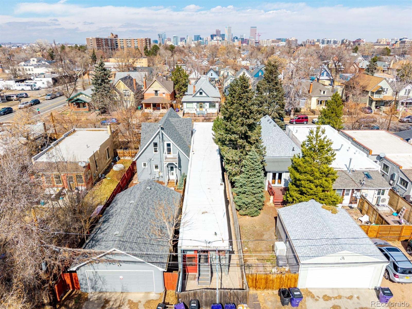 172 W Maple Avenue