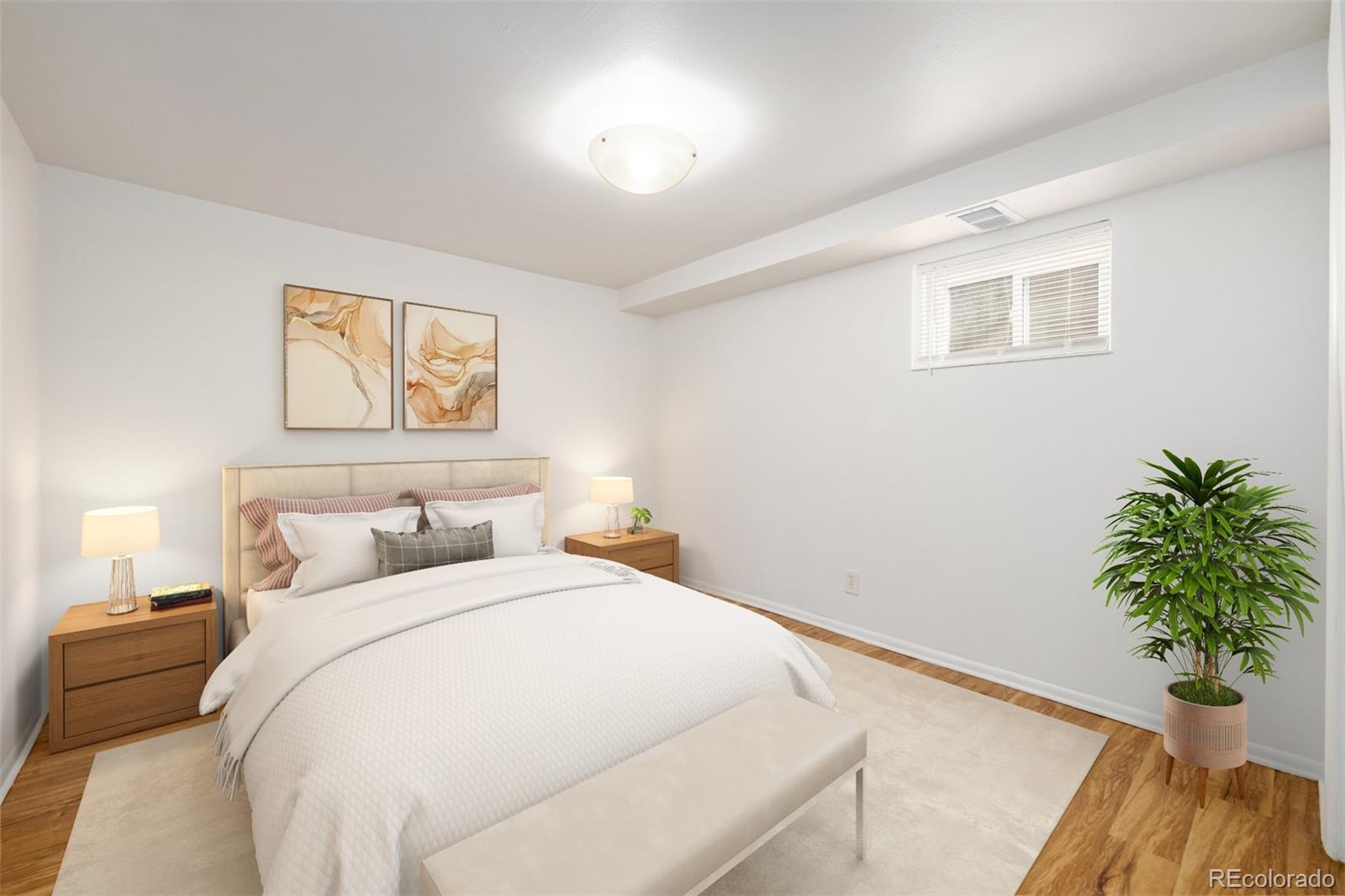172 W Maple Avenue