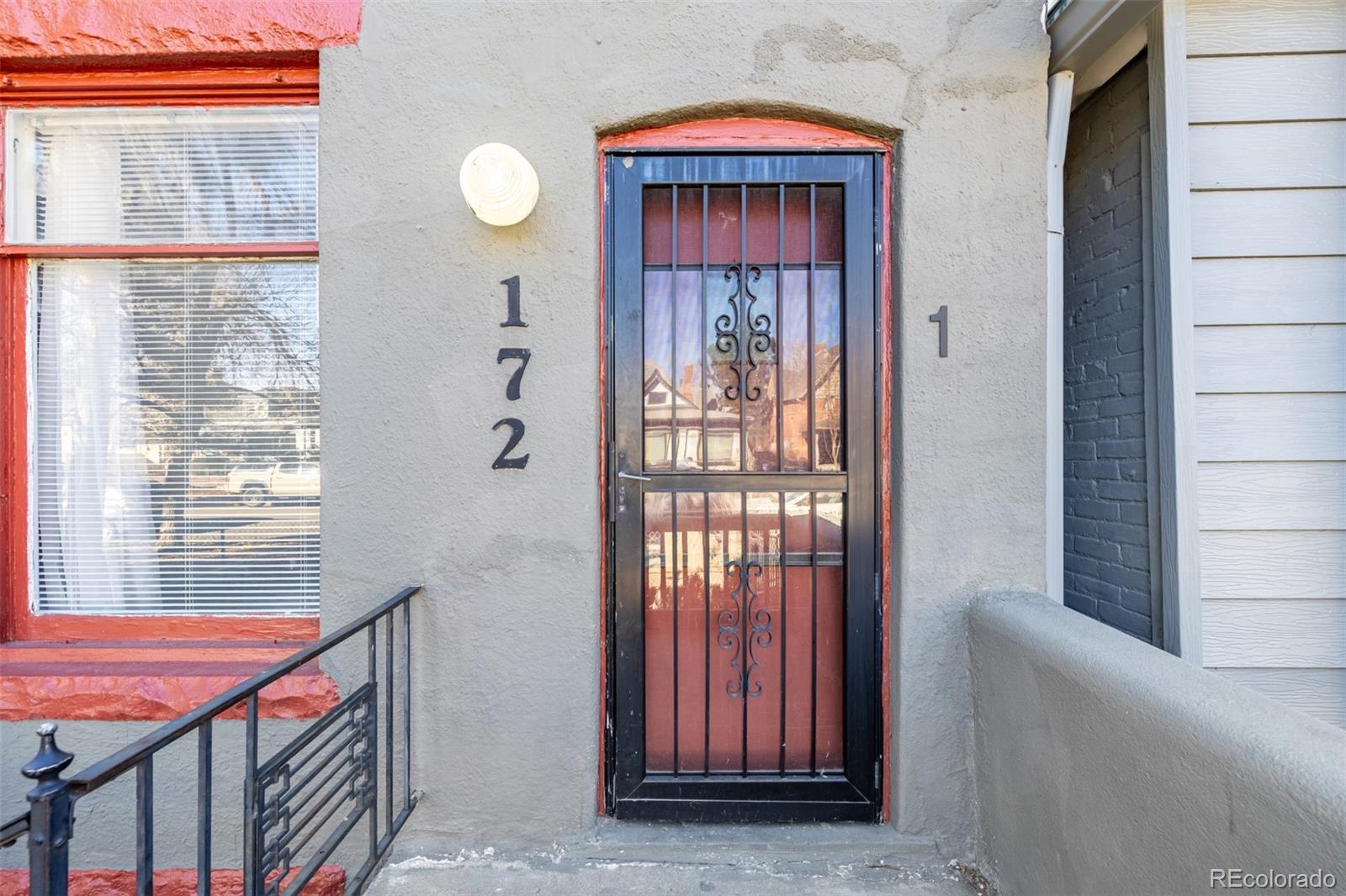 172 W Maple Avenue
