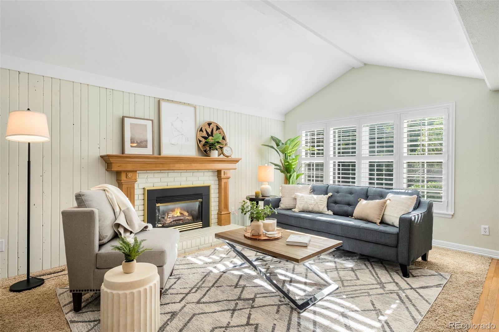 6829 S Niagara Court