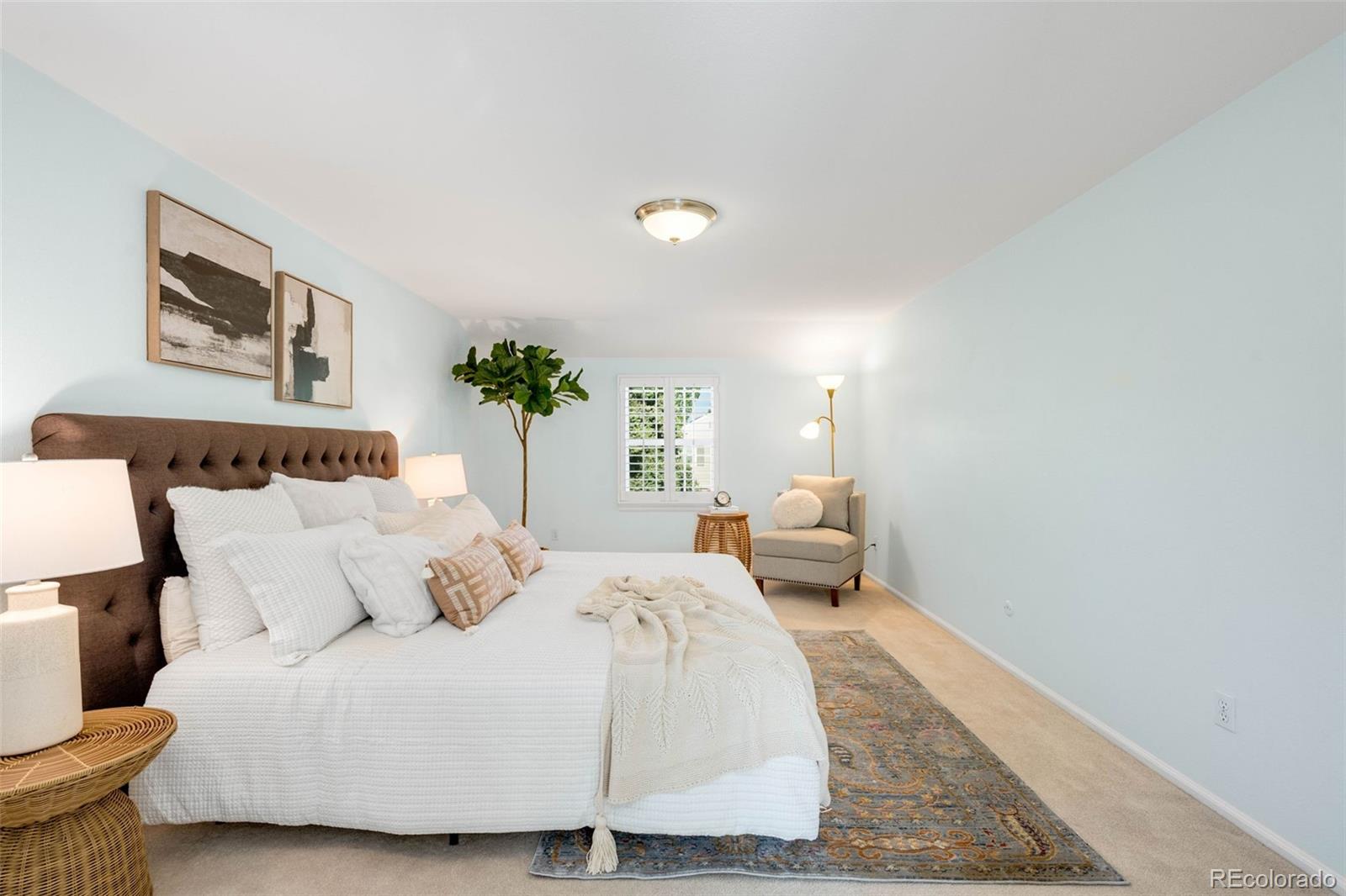 6829 S Niagara Court