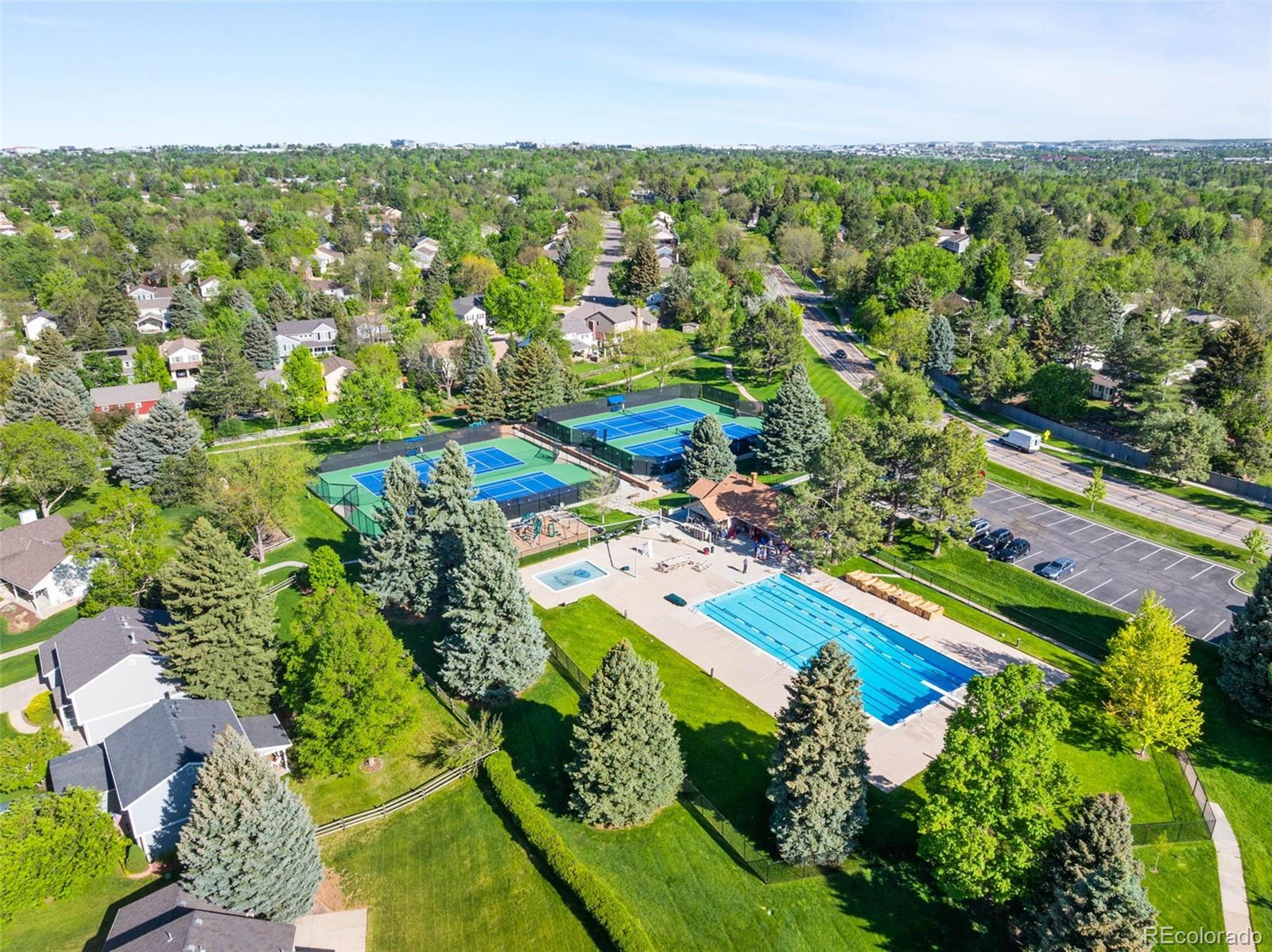 6829 S Niagara Court