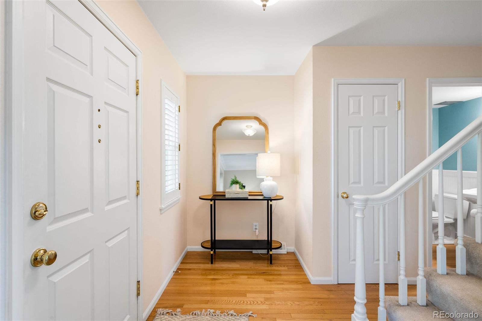 6829 S Niagara Court