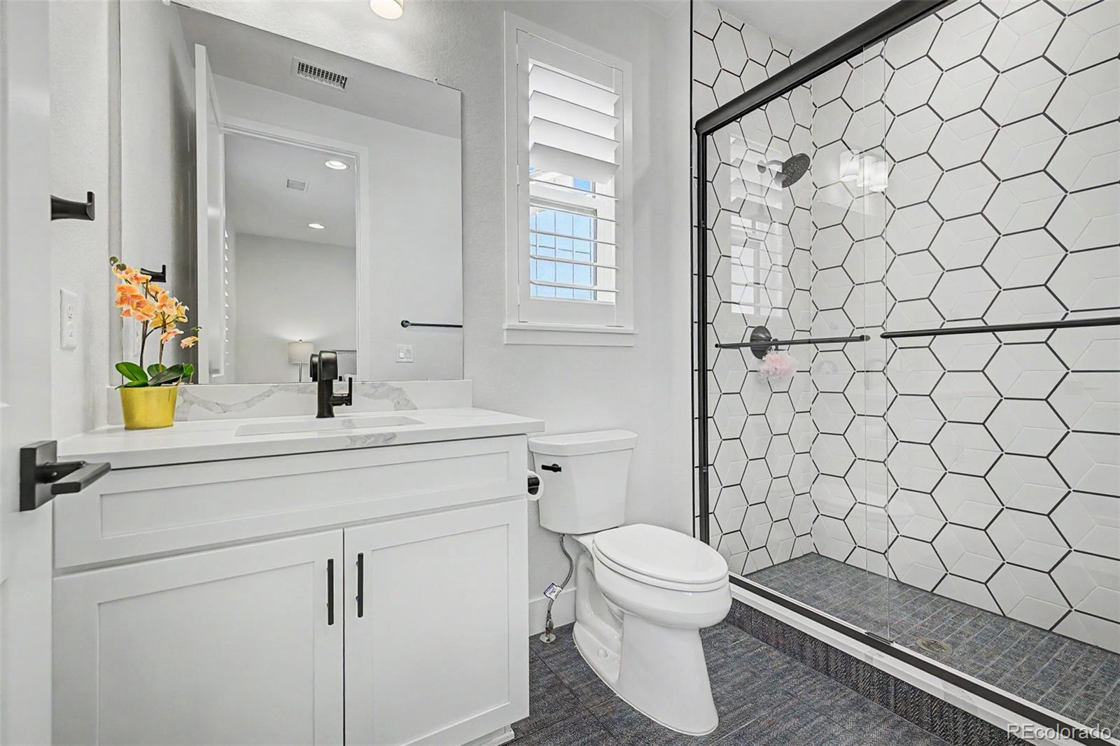 11048 Bright Sky Circle