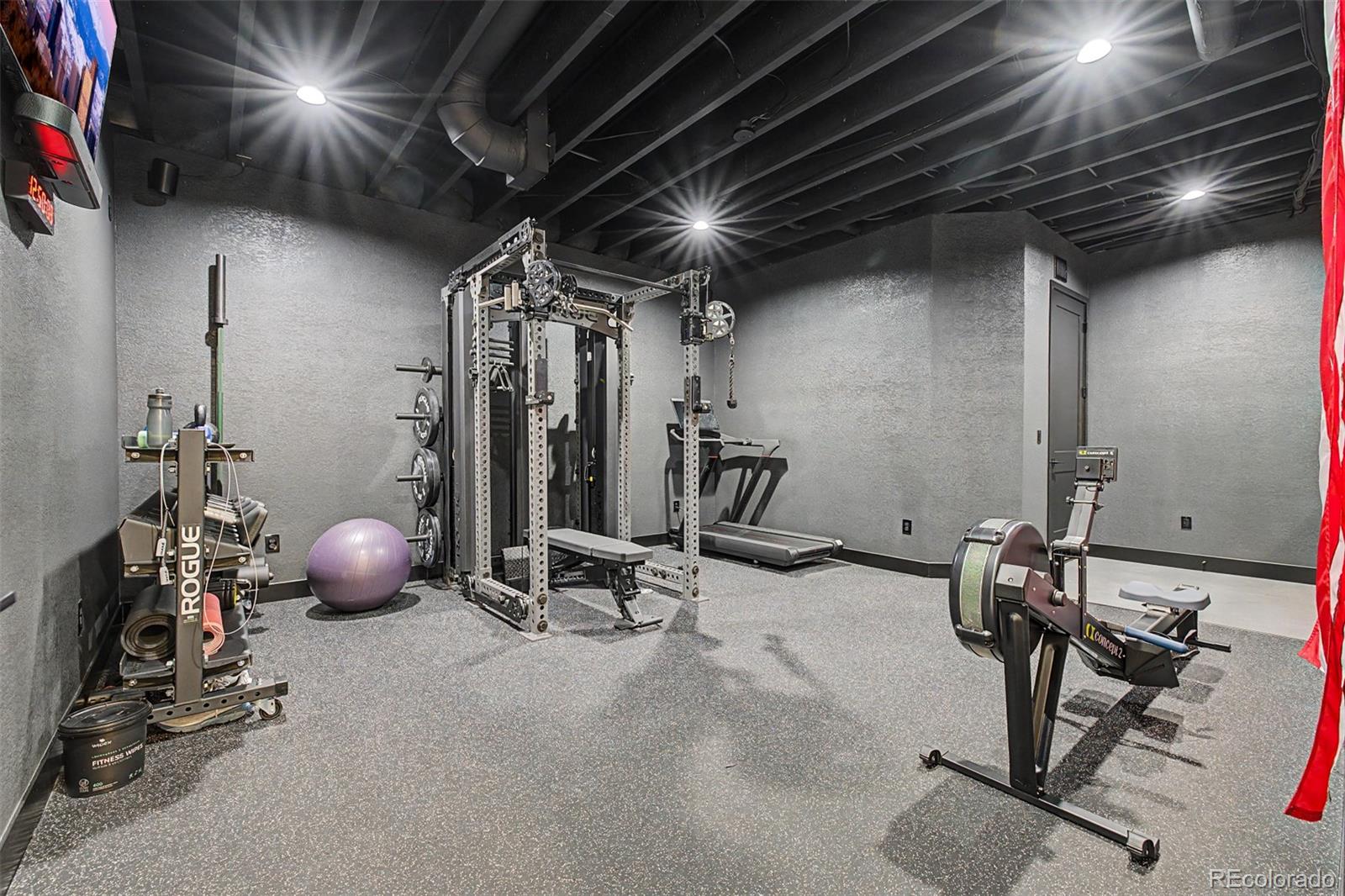 11048 Bright Sky Circle