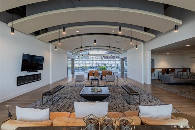 1700 Bassett Street Unit: 513