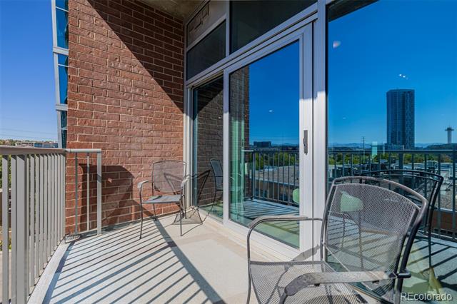 1700 Bassett Street Unit: 513