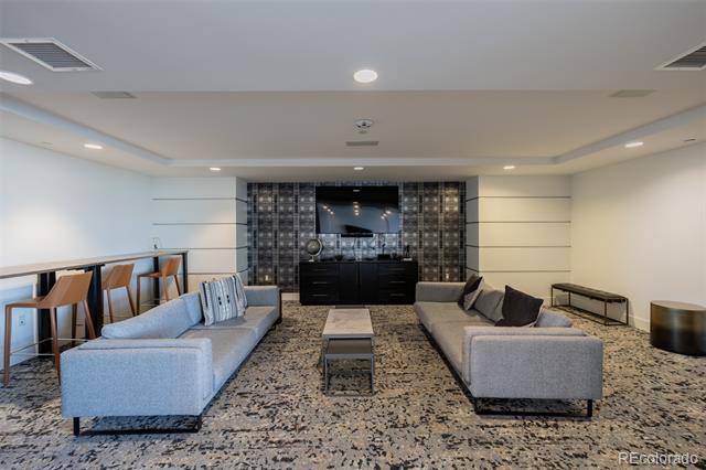 1700 Bassett Street Unit: 513