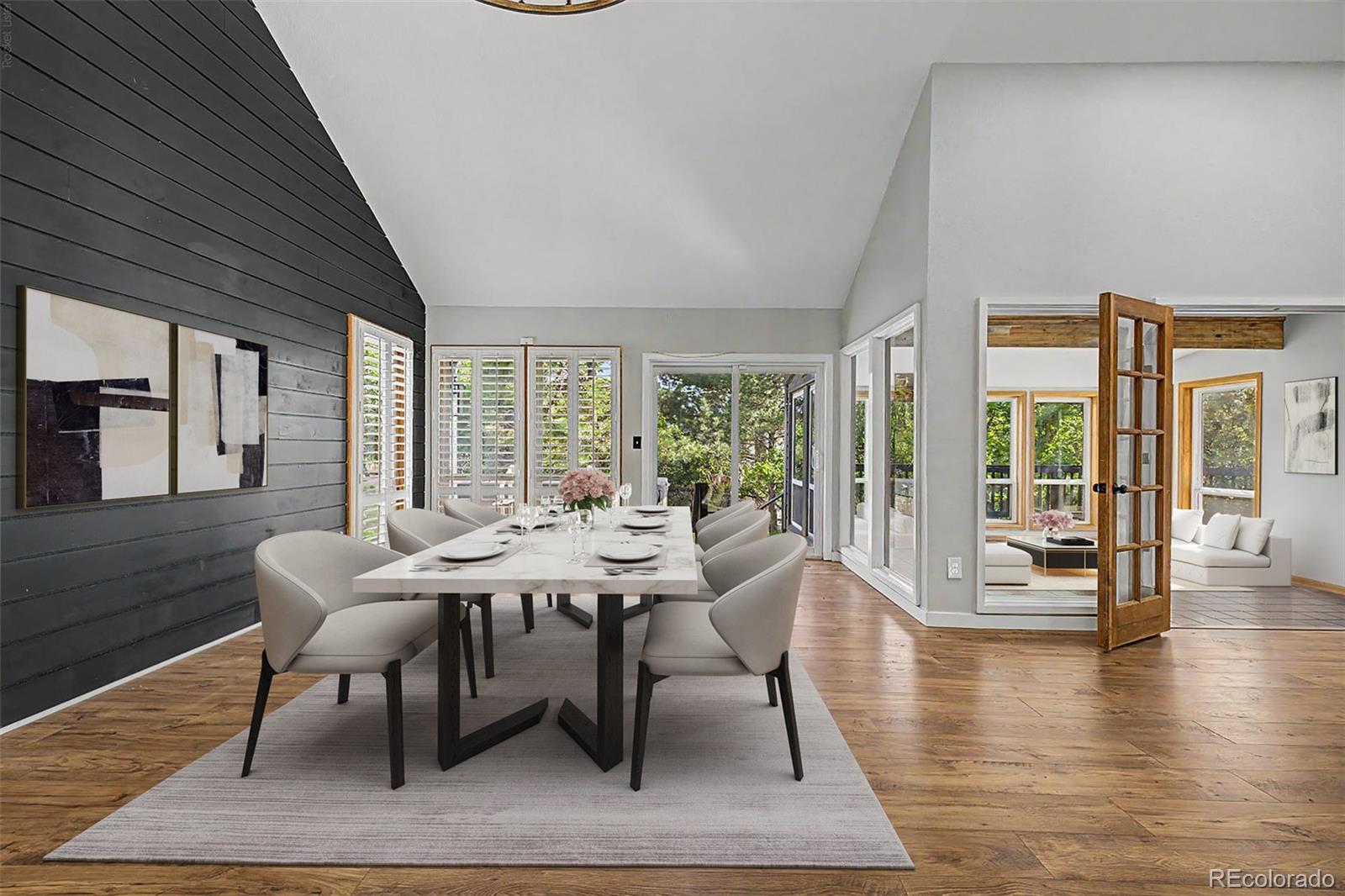 8286 Lightening View Drive