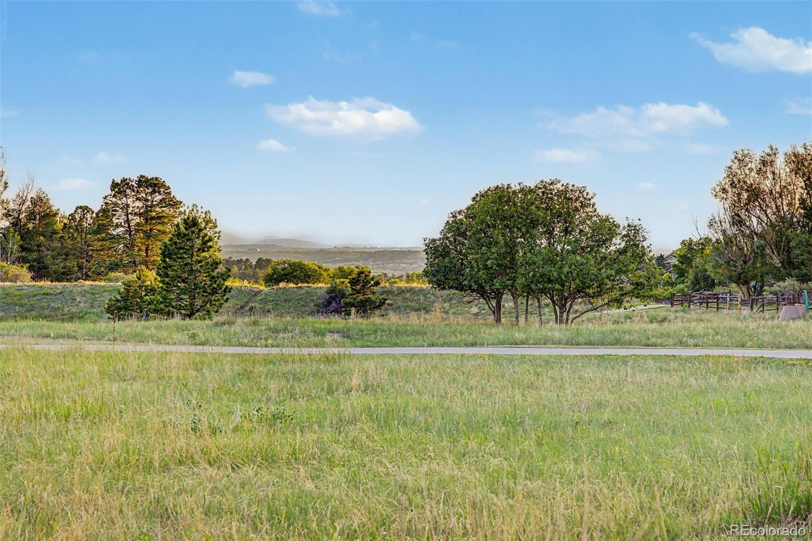 8286 Lightening View Drive