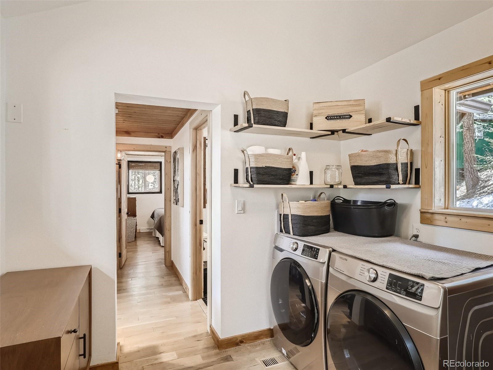33966 Columbine Circle