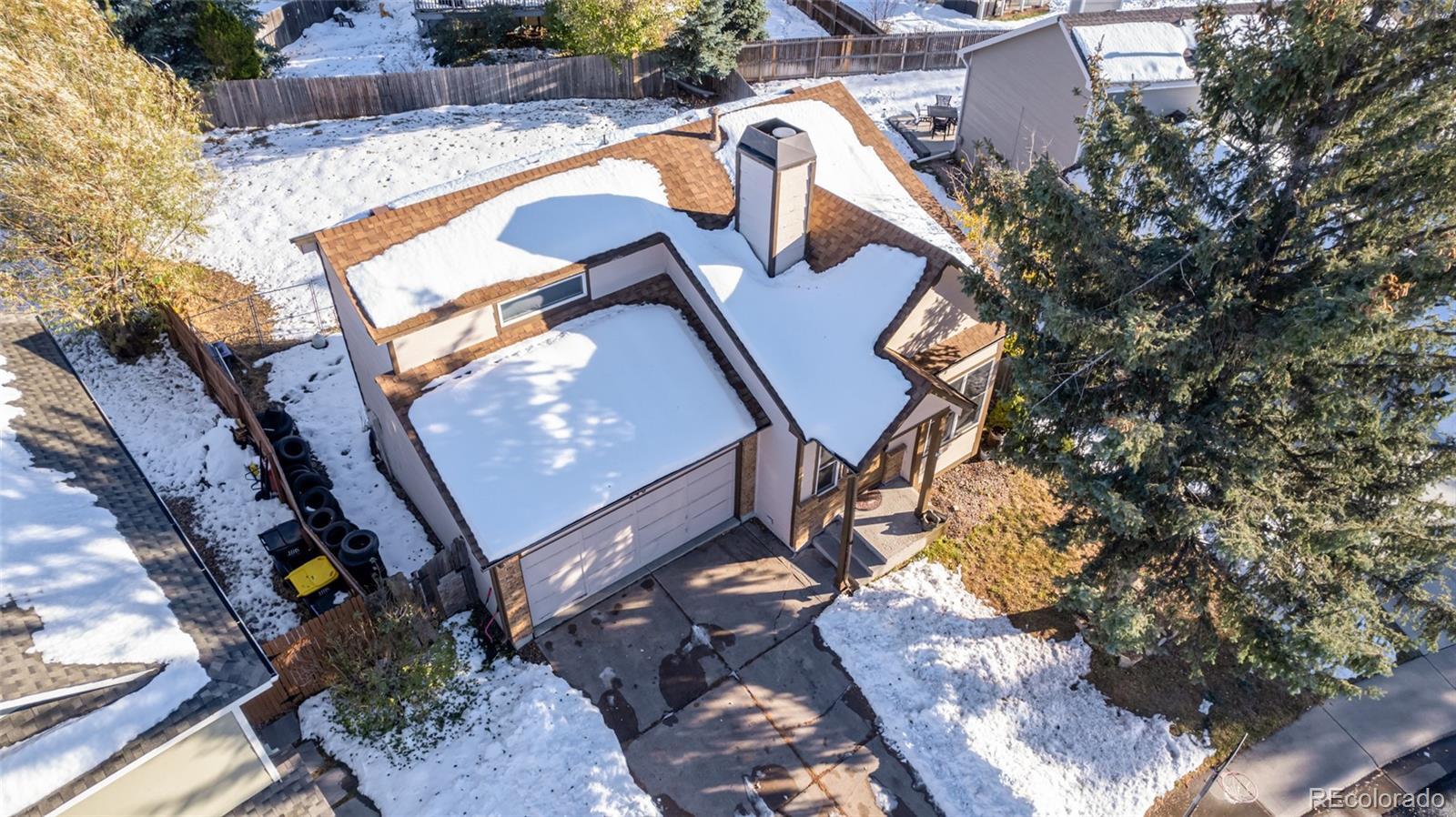 240 N Holcomb Circle