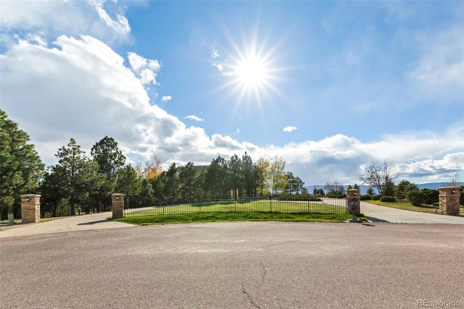 1245 Scarsbrook Court