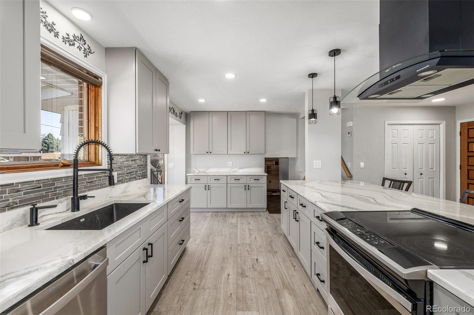 1540 S Fenton Street