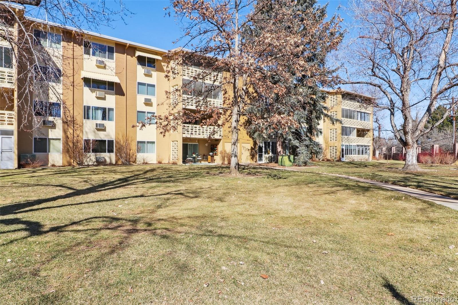 750 S Clinton Street Unit: 12A