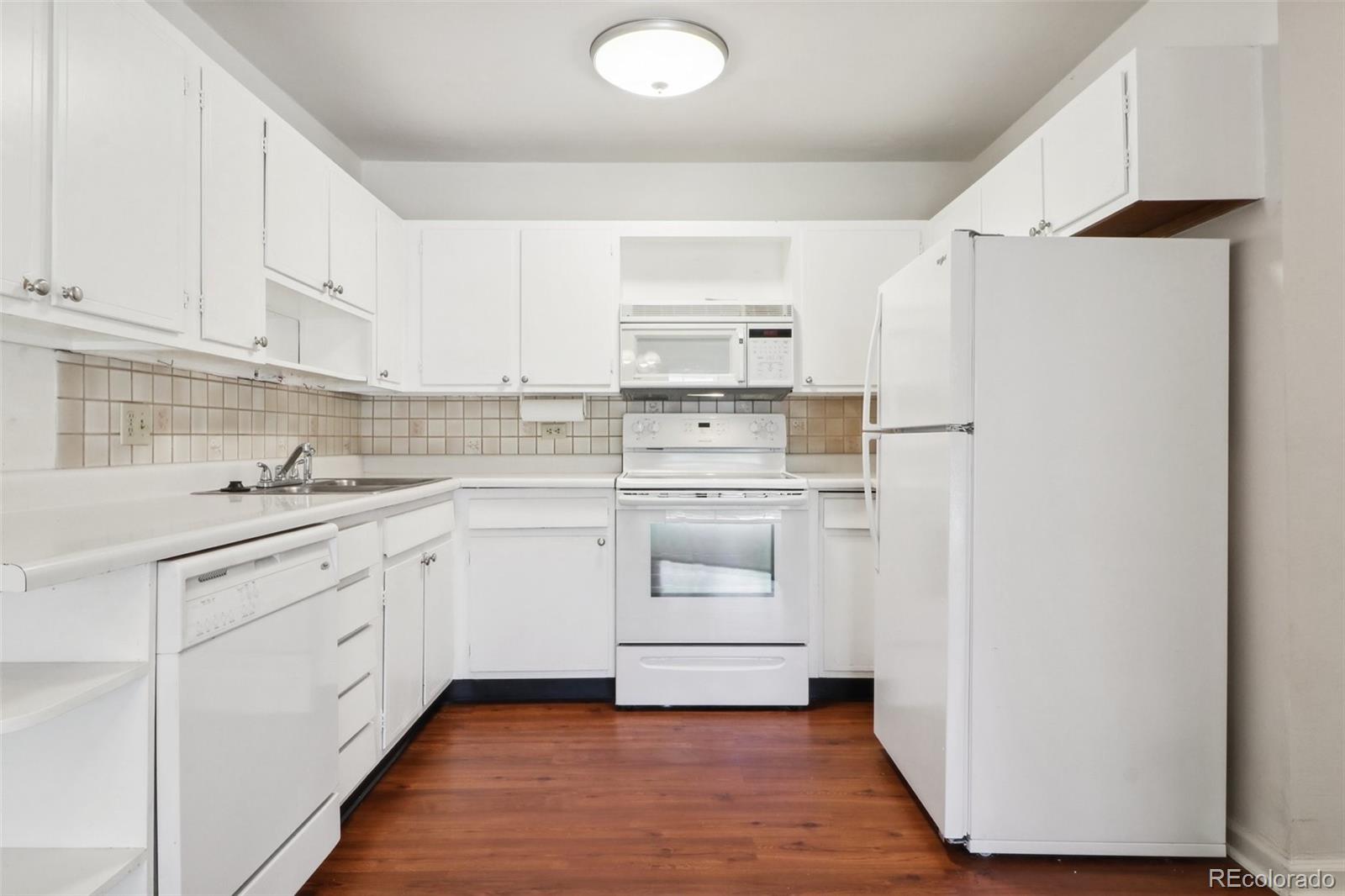 750 S Clinton Street Unit: 12A