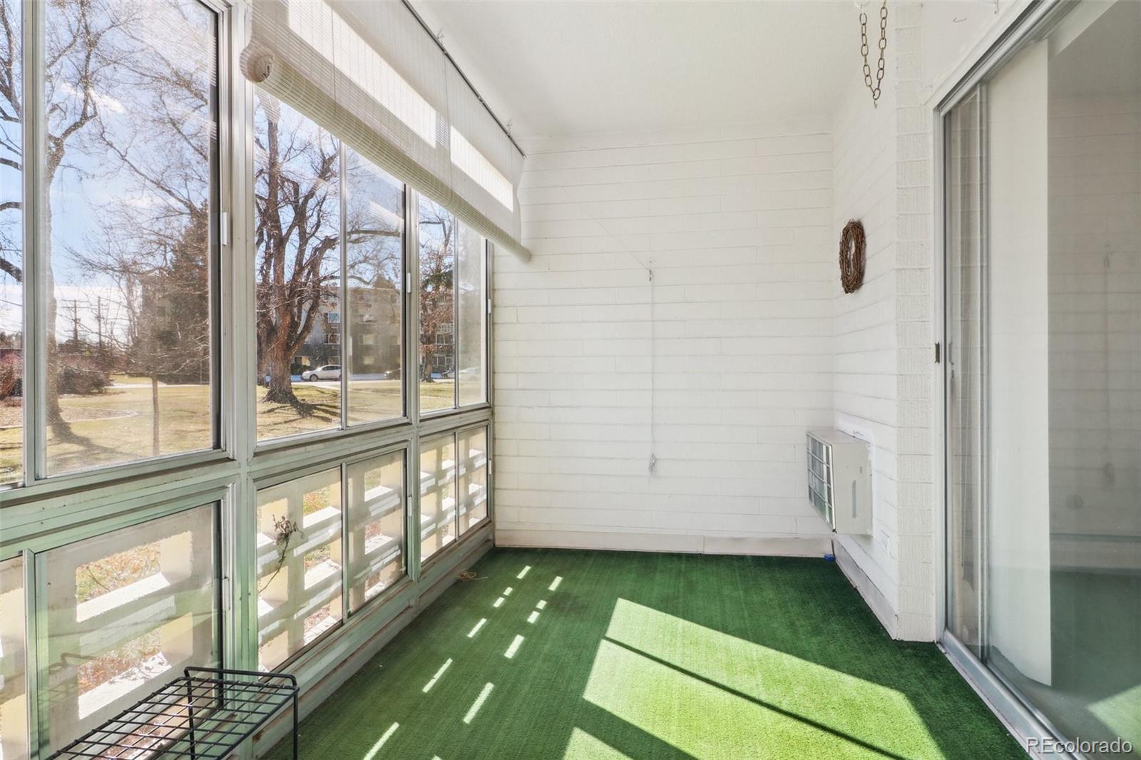750 S Clinton Street Unit: 12A