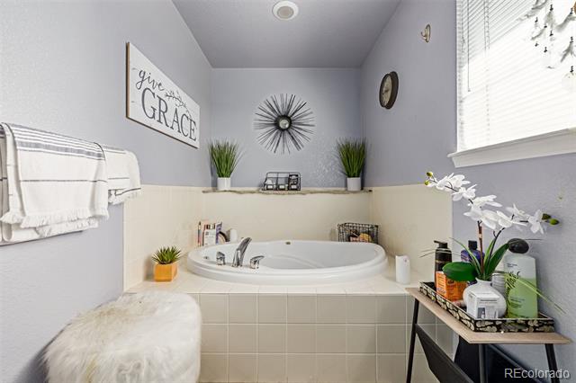 24248 E Roxbury Circle