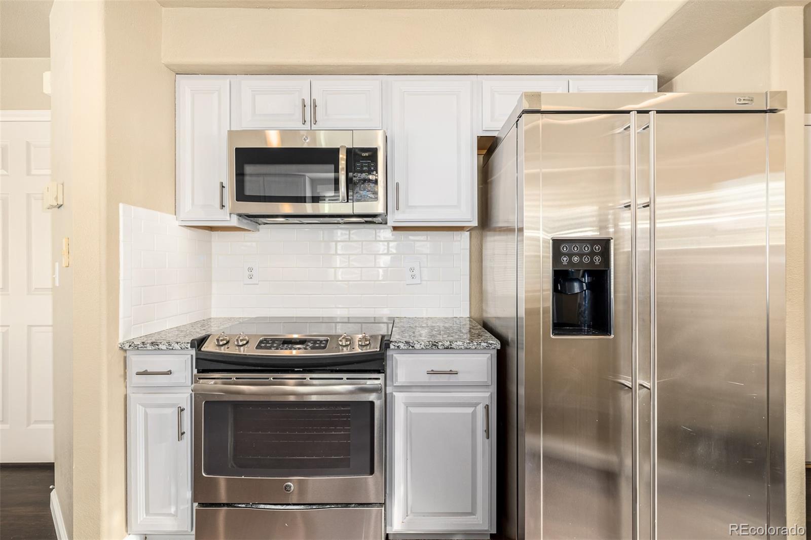 1592 Spring Water Place