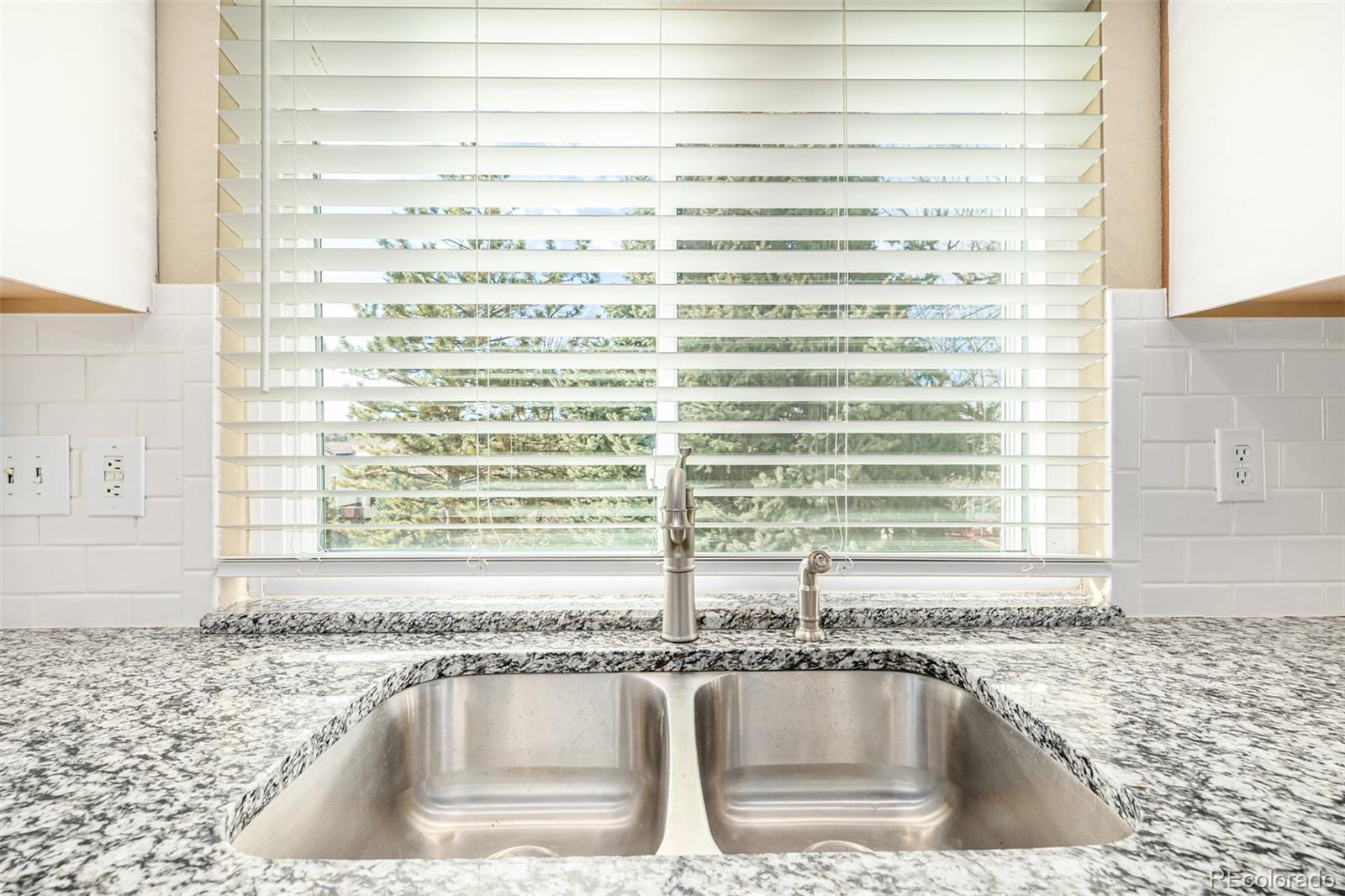 1592 Spring Water Place