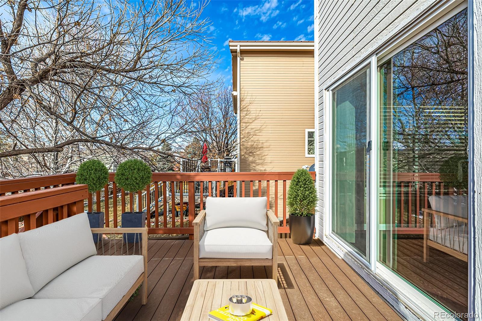 1592 Spring Water Place