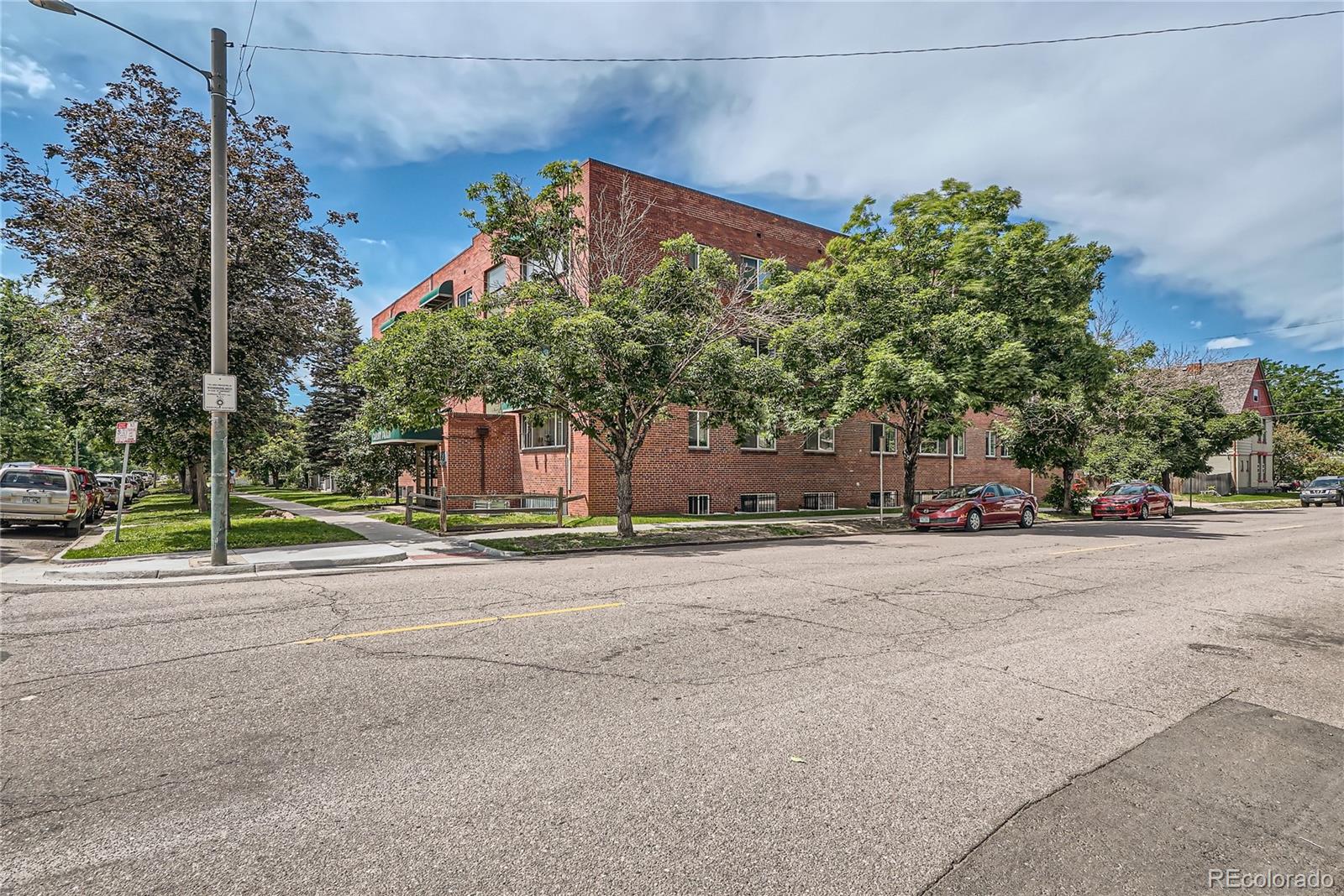 85 N Grant Street Unit: 11