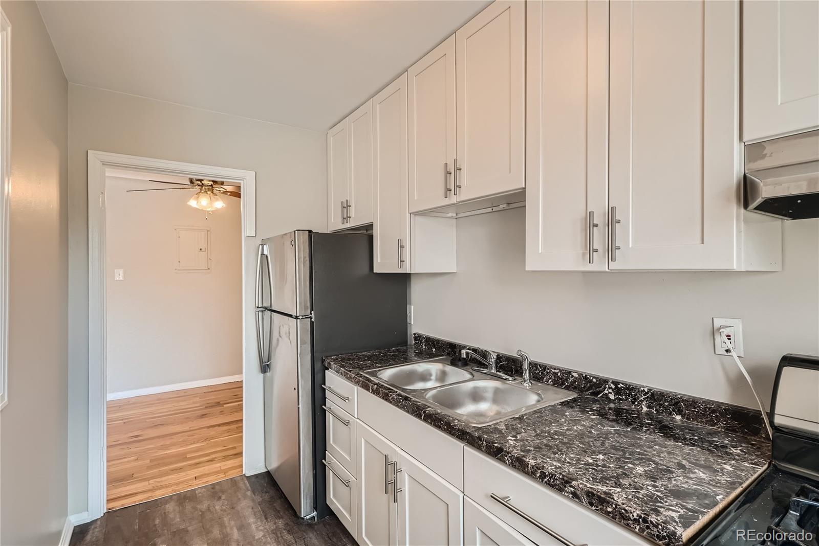 85 N Grant Street Unit: 11